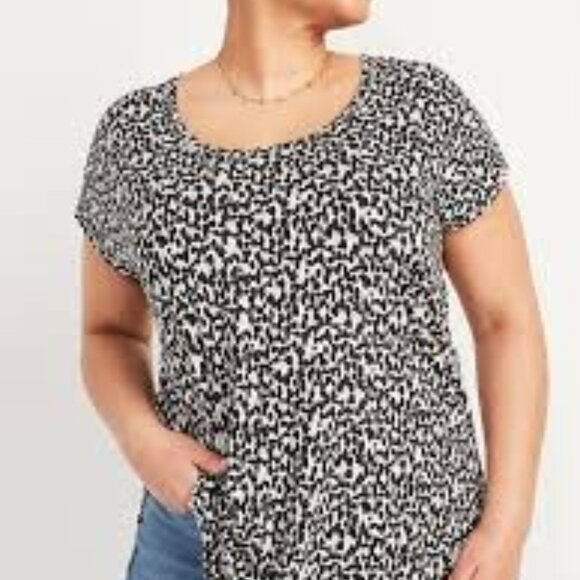 *Old Navy Luxe Scoop-Neck Leopard Print Tunic Tee NWT - Picture 1 of 7